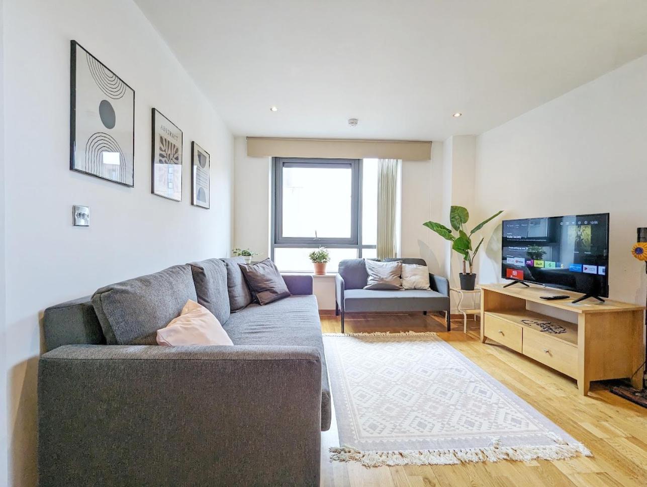 Guest Room In City Centre Near Key Attractions Liverpool Exteriör bild