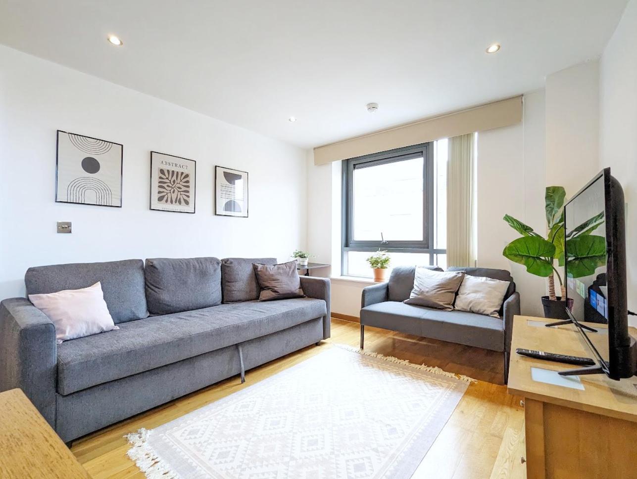 Guest Room In City Centre Near Key Attractions Liverpool Exteriör bild