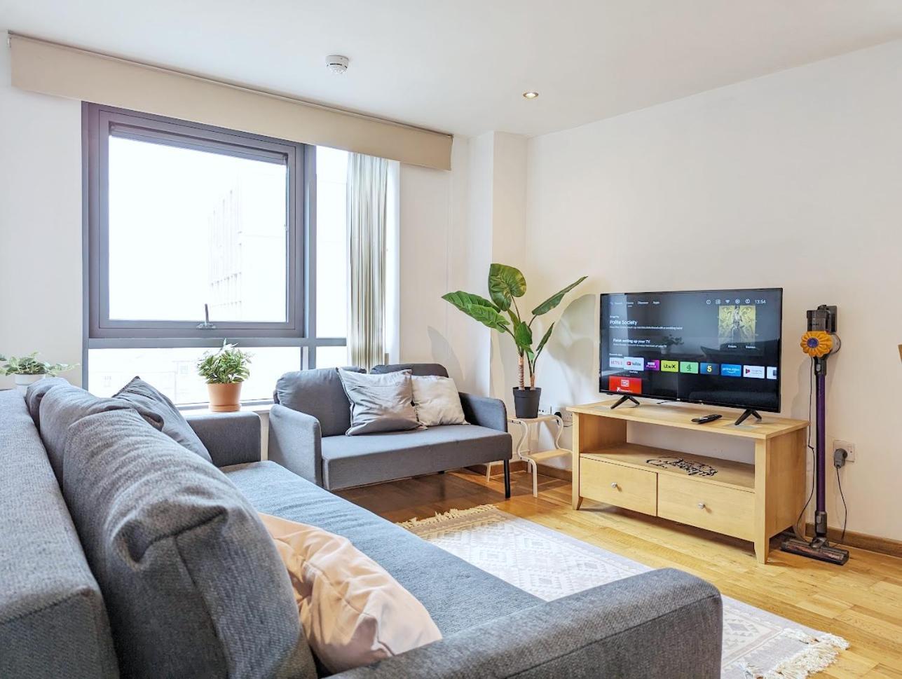 Guest Room In City Centre Near Key Attractions Liverpool Exteriör bild